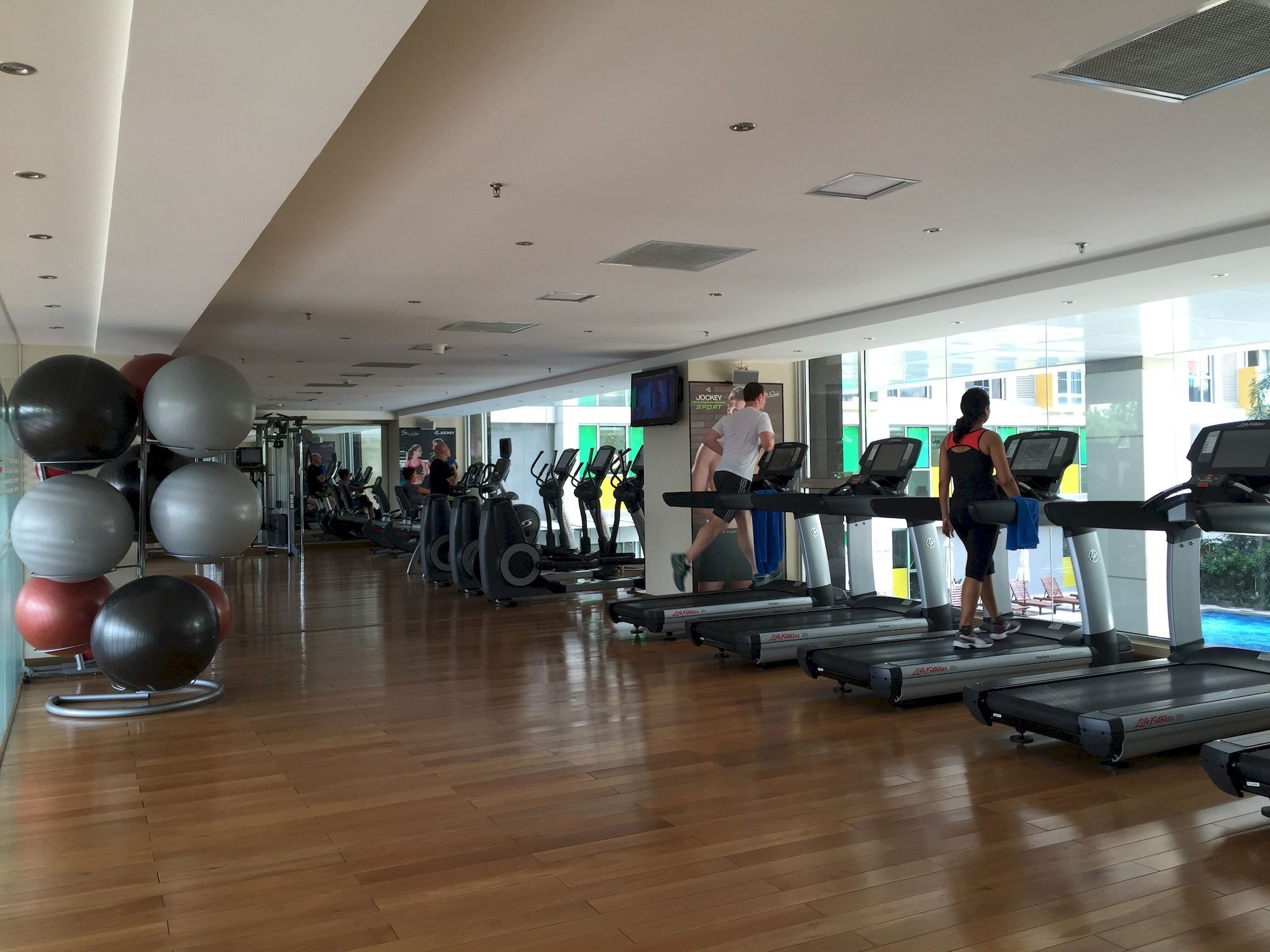 Apartment Bluesky Serviced Airport Plaza Ho Chi Minh City
