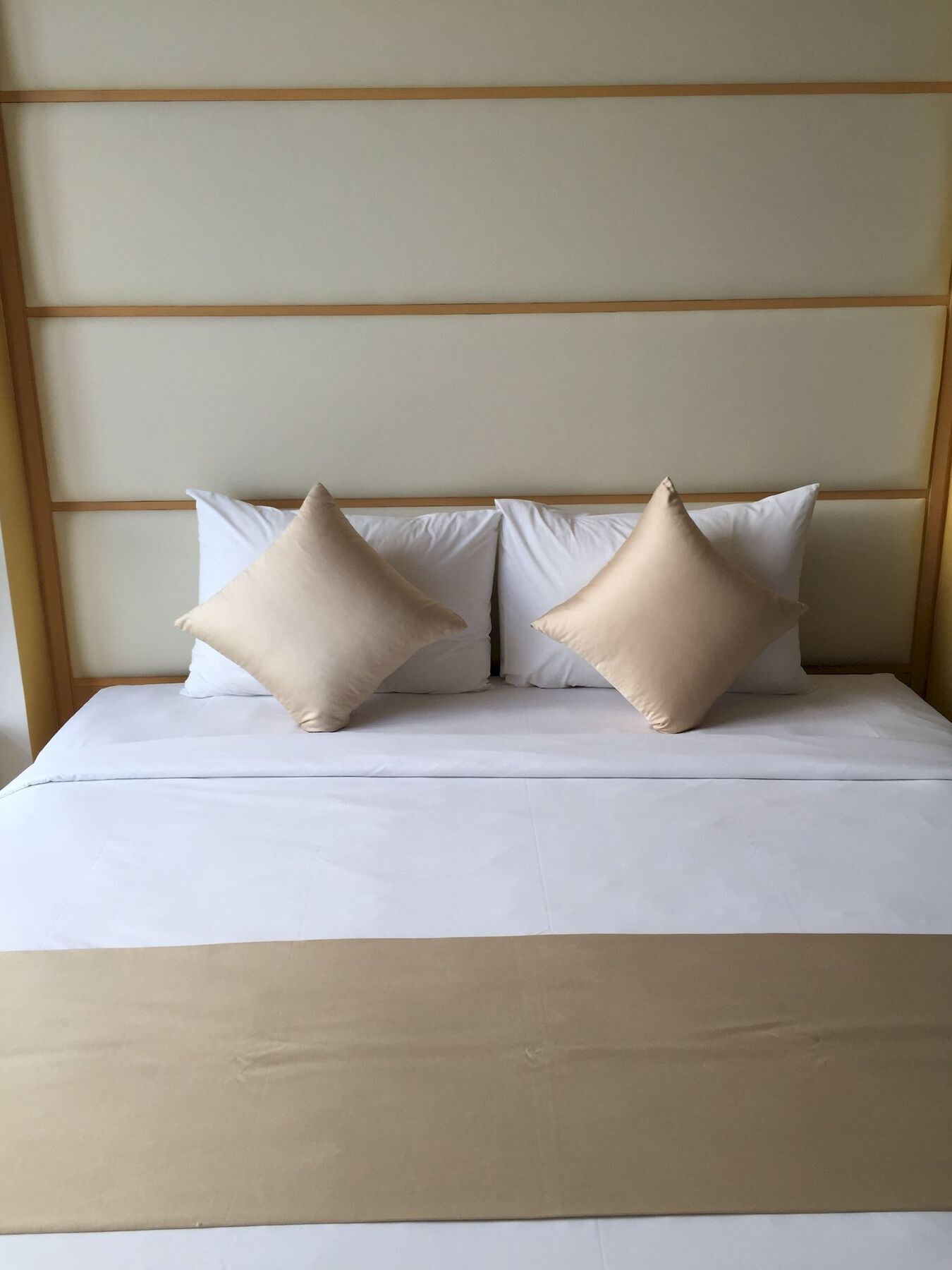 Bluesky Serviced Airport Plaza Apartment Ho Chi Minh City