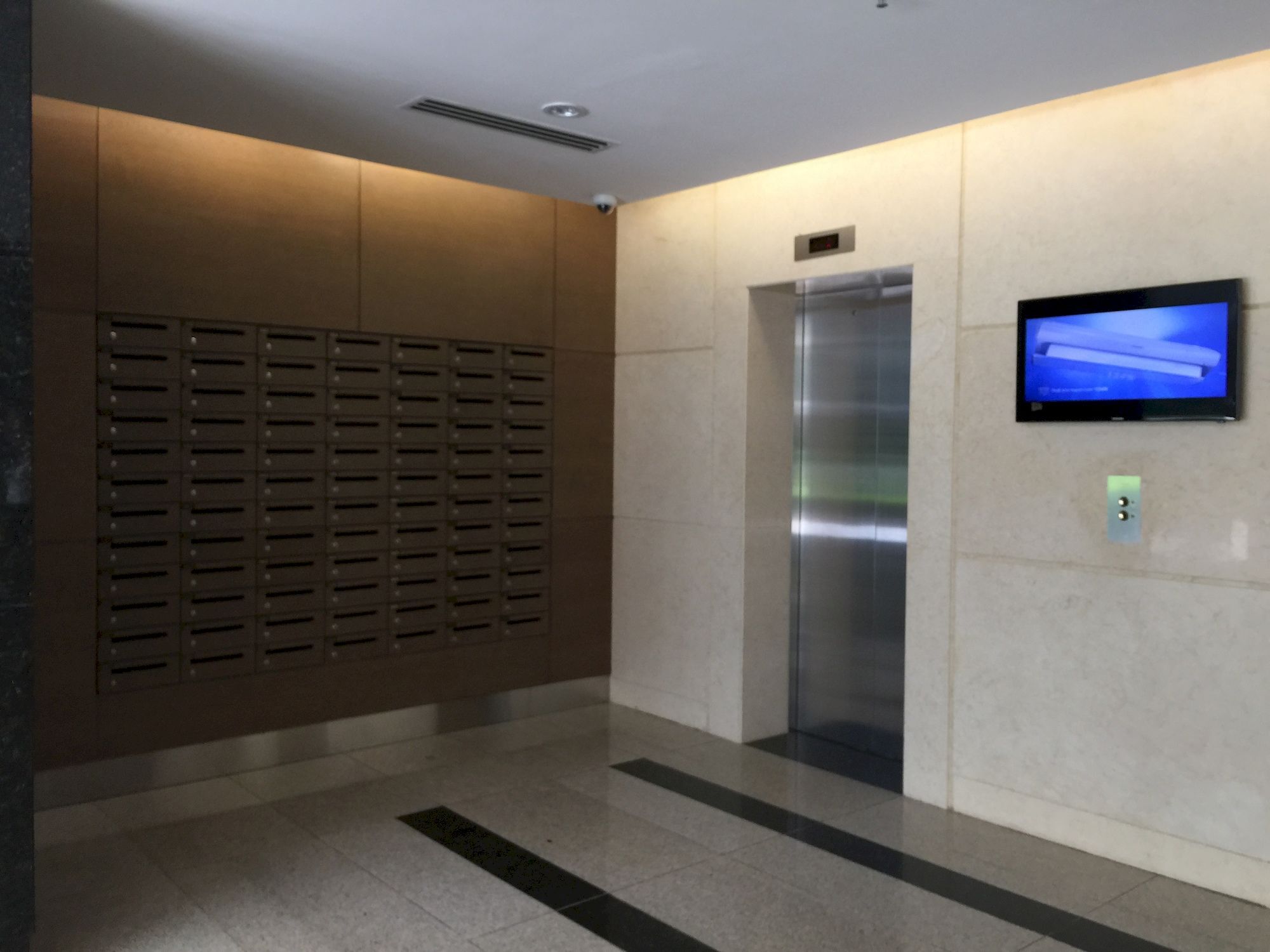 Bluesky Serviced Airport Plaza Apartment Ho Chi Minh City